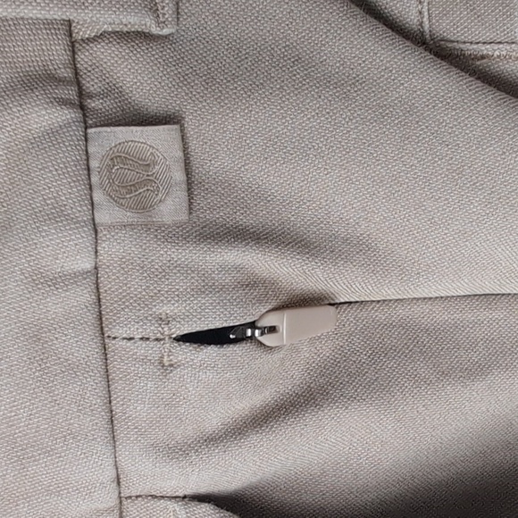 Lululemon Commission Pant 32" - Picture 12 of 14